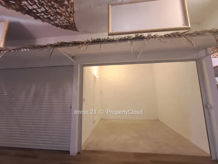 Commercial Space - 15m2 - Curepipe - Ref. EM95232LO
