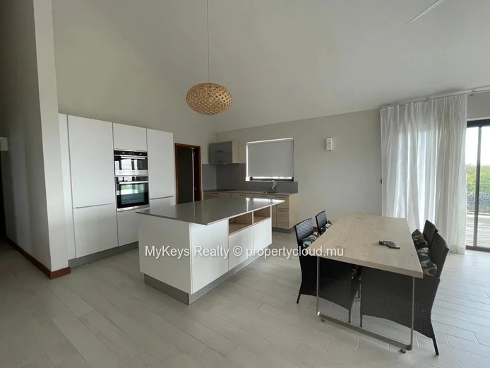 Panoramic Sea View – 5 Bedrooms - Cascavelle