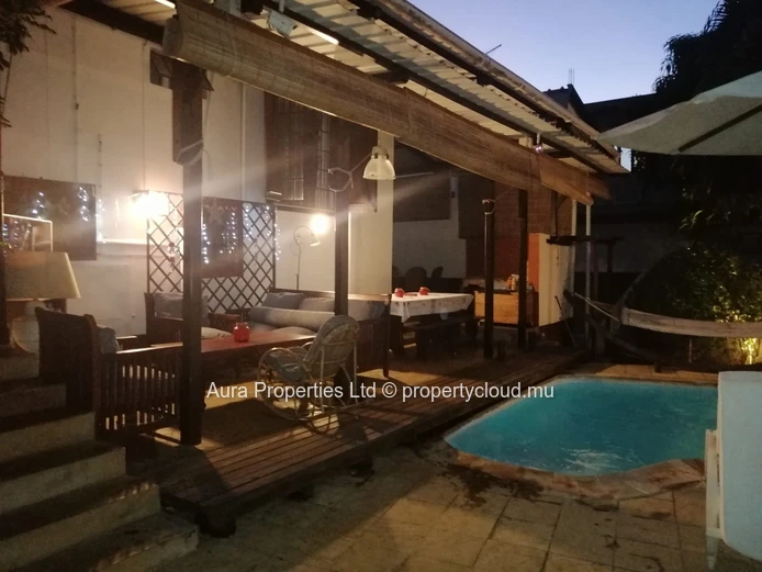For Sale – House In Roche Brunes
