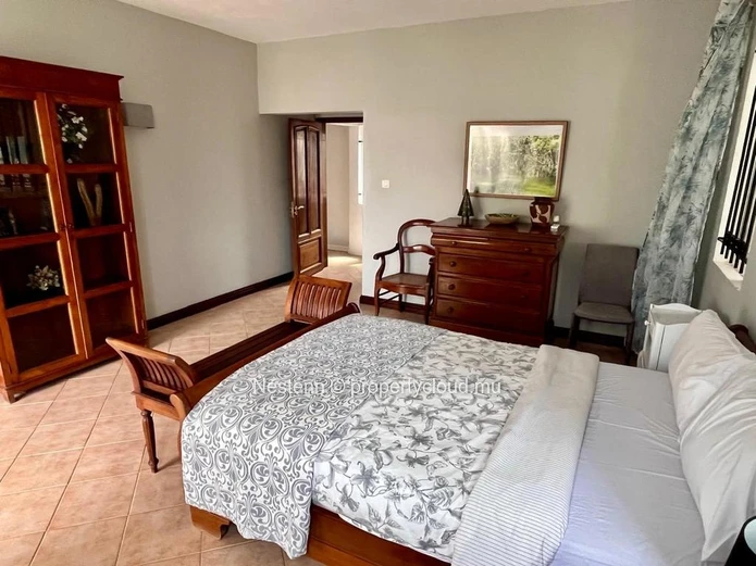 Spacious 4-bedroom duplex villa with pool