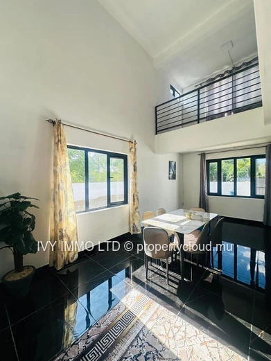 Villa luxueuse à louer – Cagoule (près de Royal Park)