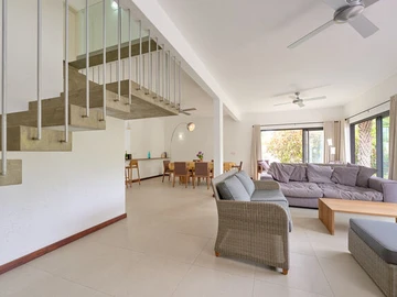 4 Bedroom Villa