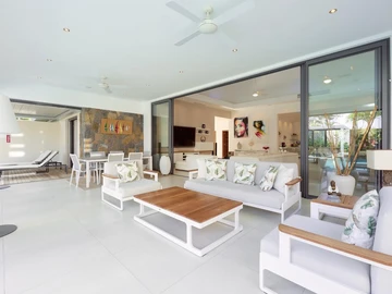 4 Bedroom Villa