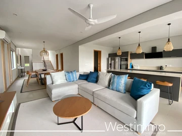 4 Bedroom Villa
