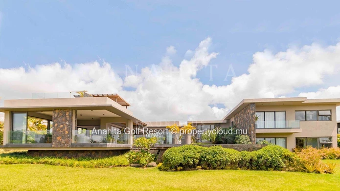 Villa Rive Est H40