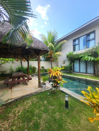 Villa de rêve à louer à Pereybere : 3 chambres, piscine et plus !