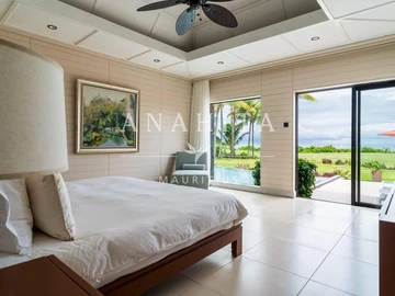 5 Bedroom Villa