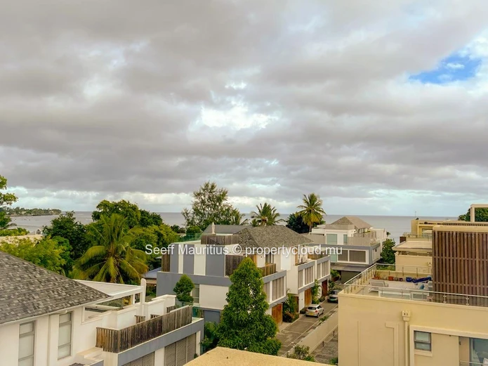 Penthouse avec toit terrasse avec vue imprenable à vendre