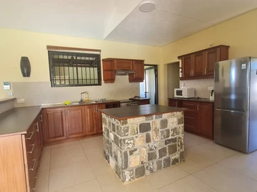 3 Bedroom Villa
