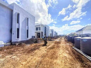 4 Bedroom House
