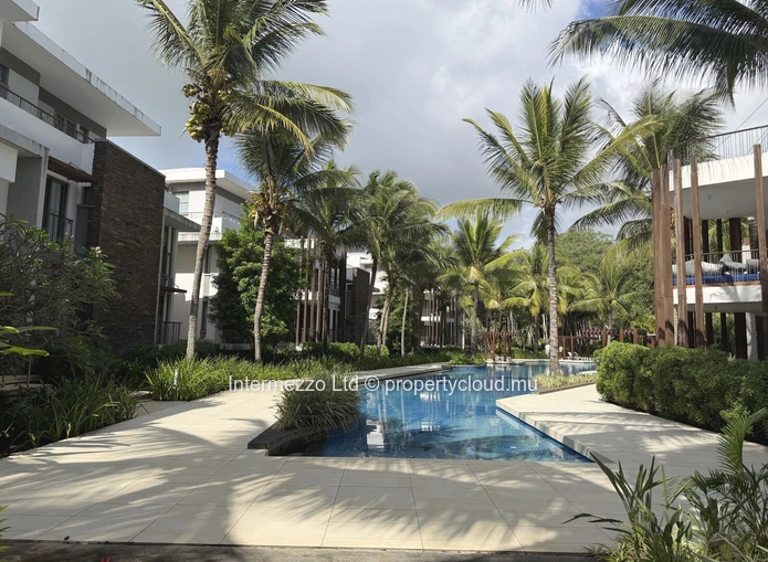 Penthouse IRS vue golf à Mont Choisy – 3 chambres en suite | Dernier étage | Île Maurice