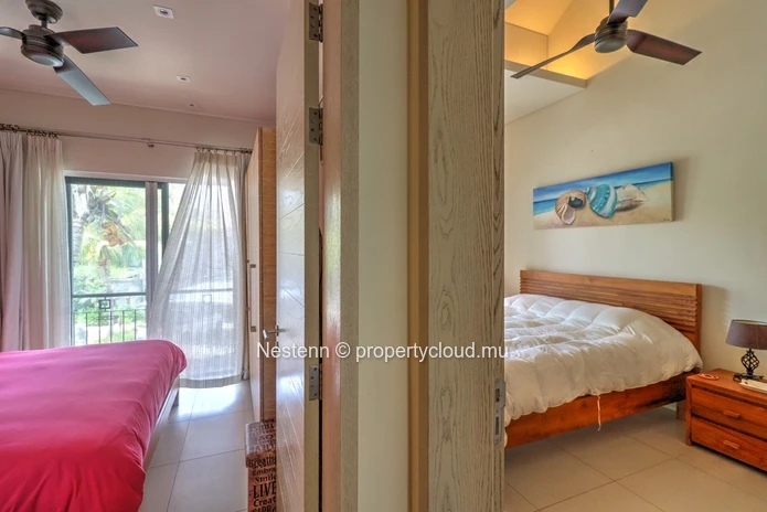 Comfortable 3 bedroom semi-detached villa sold with boat mooring