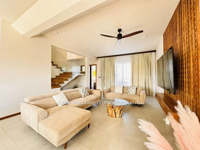Villa D’Architecte Aux Accents Tropicaux