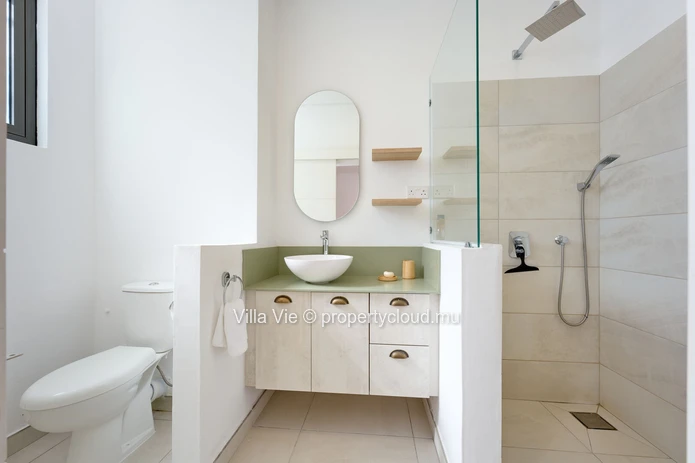 Pointe Aux Canonniers - 3-Bedroom apartment
