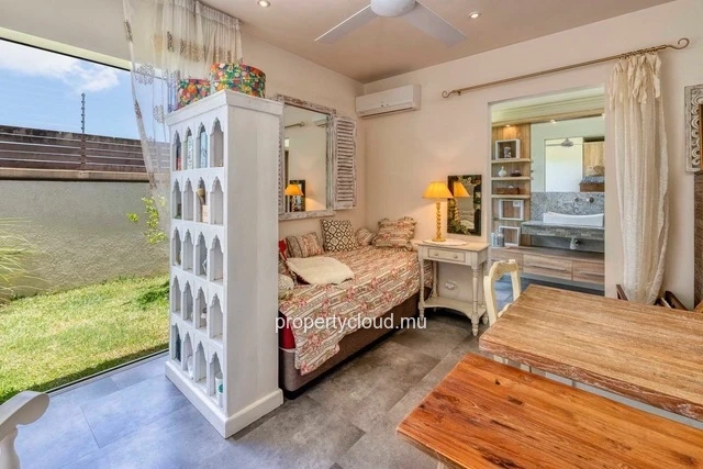 A vendre villa dans une résidence de prestige accessible aux étrangers. A deux minutes du centre de Grand Baie.
