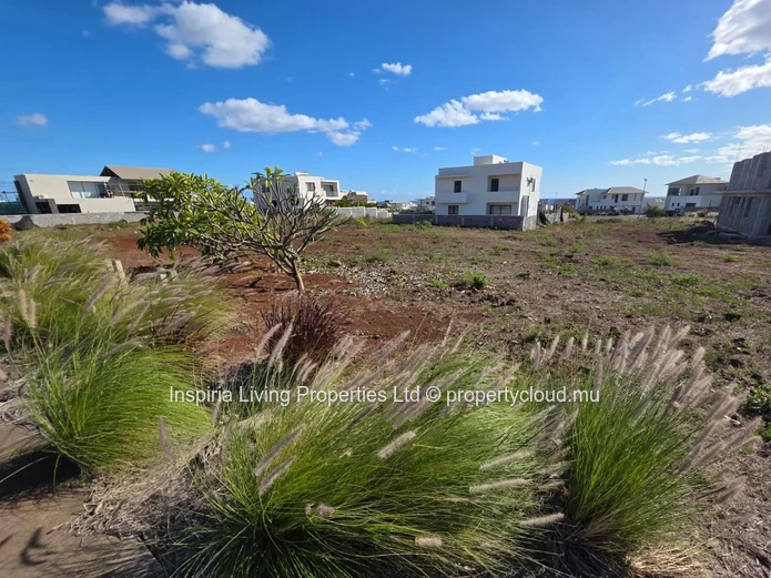 Residential Lot of 440.72 M2 - Lot 156 - Anna 2, Flic-en-Flac