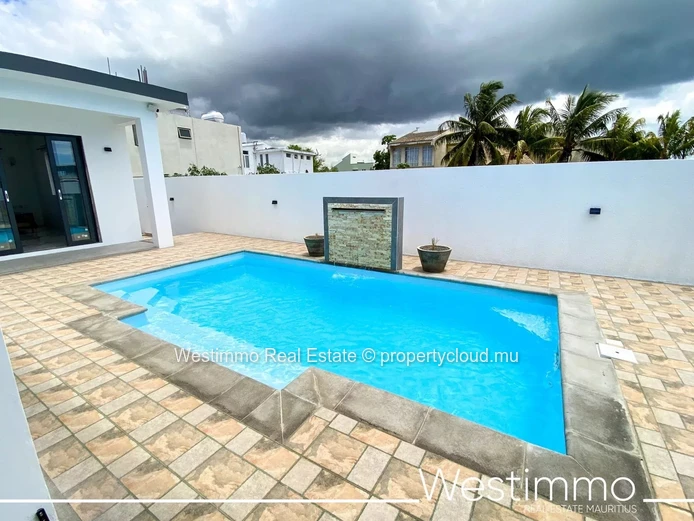 GRAND-BAIE CENTRE - Long term rental new villa with swimming pool.