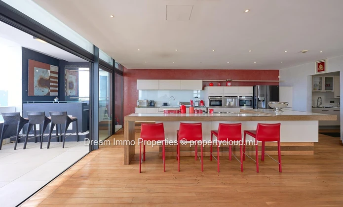 Incredible Sea View! Amazing 6-Bedroom Penthouse In Grand Baie La Croisette - Mauritius