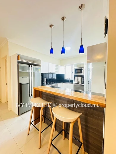 Villa For Rent – Bain Boeuf