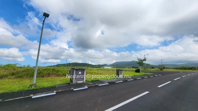 Superbe Terrain de 75 Perches/3155m2 avec Vue Golf domaine sécurisé – Bois Chéri Avalon Golf Estate, Bois Chéri