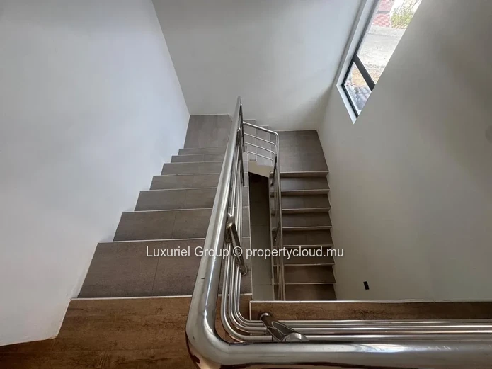 Superbe villa moderne 3 chambres avec piscine – Trou aux Biches