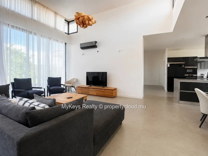 Exceptional 5-Bedroom Villa for Rent - Tamarin