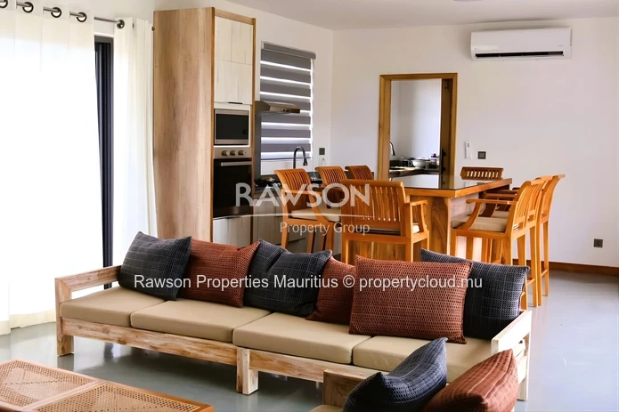 4 Bedroom House To Let in Flic En Flac