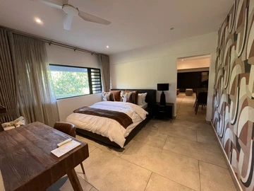 4 Bedroom Apartment