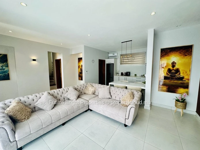 Maison Contemporaine 3 Chambres à vendre dans un Quartier Résidentiel Prisé