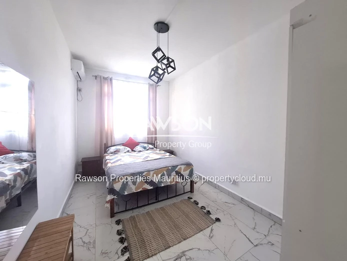 Duplex 3 Chambres | 2 Salles De Bains | Terrasse Sur Le Toit | Jardin Privé | Pointe Aux Cannoniers