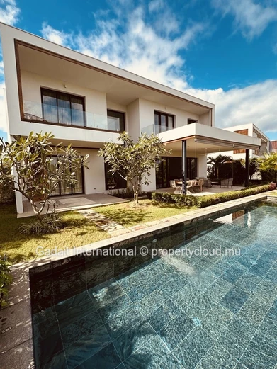Villa contemporaine 4 suites avec piscine privée et vue mer – Domaine Akasha, Tamarin
