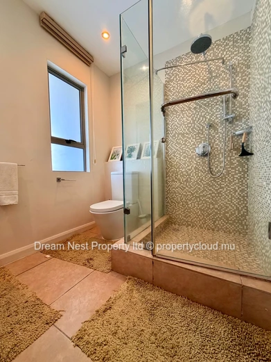 Penthouse En Front De Mer À Vendre | Trou Aux Biches, Île Maurice