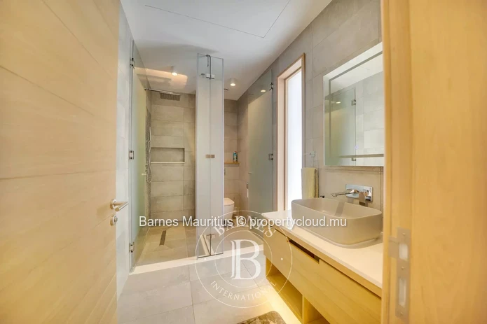 PEREYBERE - Villa a few steps from the beach - 4 bedrooms