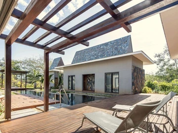 4 Bedroom Villa