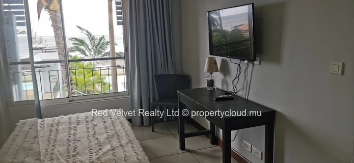 Appartement clé en main en bord de mer à vendre à Pointe aux Biches | Propriété d'investissement éprouvée