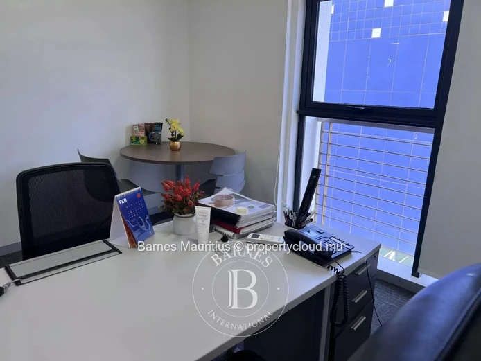 GRAND BAIE - Bureaux - 940m2