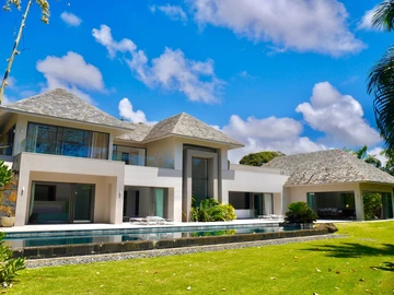 4 Bedroom Villa