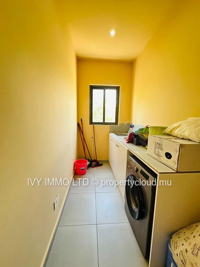 Apartment For Rent – Pereybere