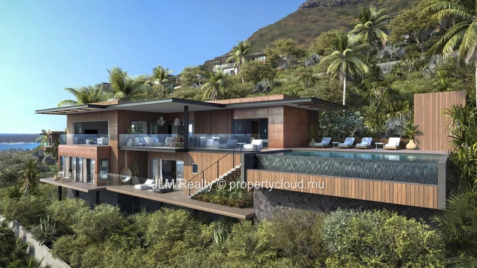 Luxueuse villa avec vue à 180° sur la mer et le Morne à vendre à Rivière Noire, Île Maurice