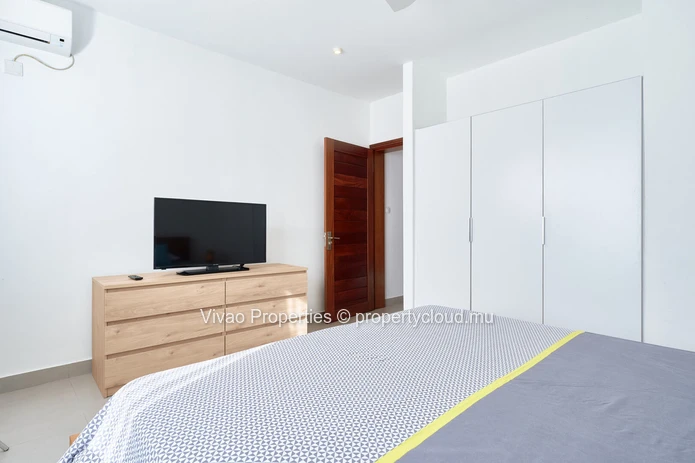 Appartement sous le G+2 scheme à vendre à Péreybère, Rivière du Rempart, 120m², 2 chambres, parking, balcon, meublé, ...