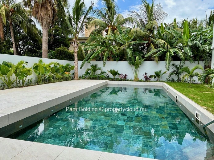 Appartement de 3 chambres en suite à Tamarin – Accès à pied à la plage