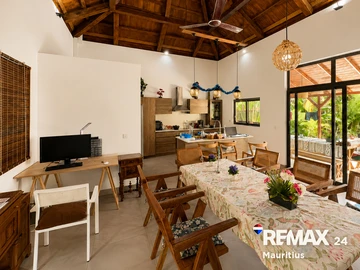 4 Bedroom Villa