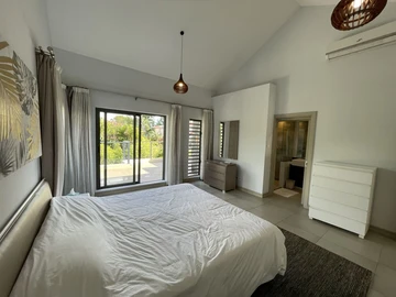 3 Bedroom Townhouse, Duplex