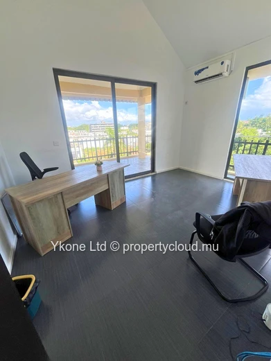 Professional Building For Rent In Grand Baie