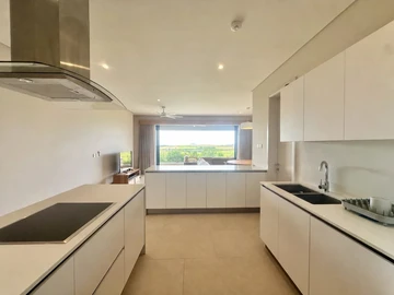 4 Bedroom Apartment