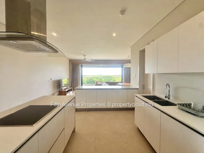 Belle Vue - 4 Bedroom Apartment with exceptional view