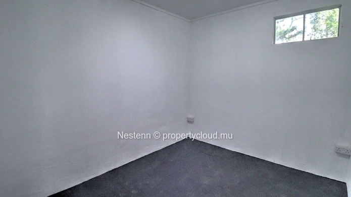Spacious single-storey property in Floréal – Ideal for a large family or a business project