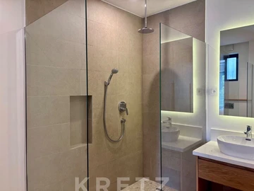 4 Bedroom Apartment