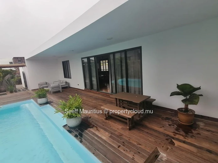 Modern Contemporary Villa in Bois Chandelle
