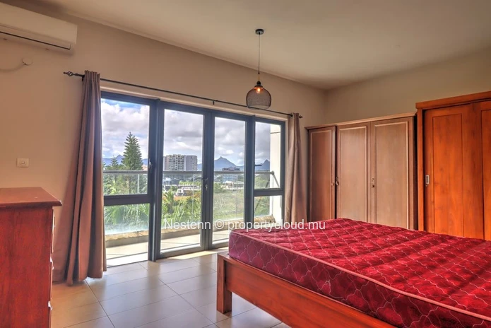 Elegant fully furnished 3-bedroom apartment with stunning views 